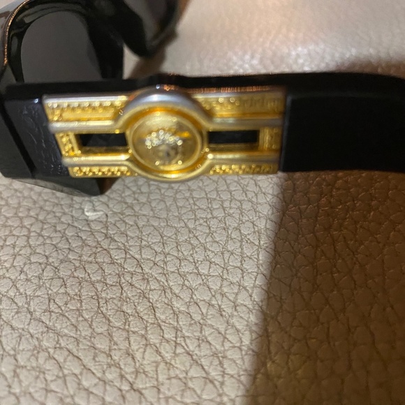 RARE VINTAGE VERSACE SUNGLASSES - Picture 1 of 7